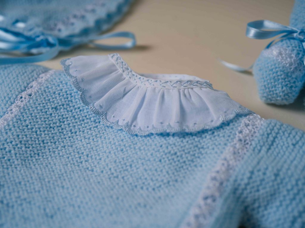 Conjunto de punto niña India | Celeste